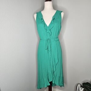 LULUs Green wrap dress size Medium Sleeveless high low tie waist